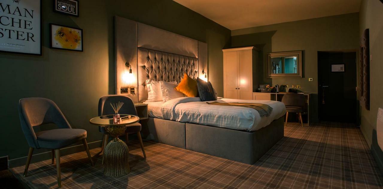 Manchester Hall Экстерьер фото